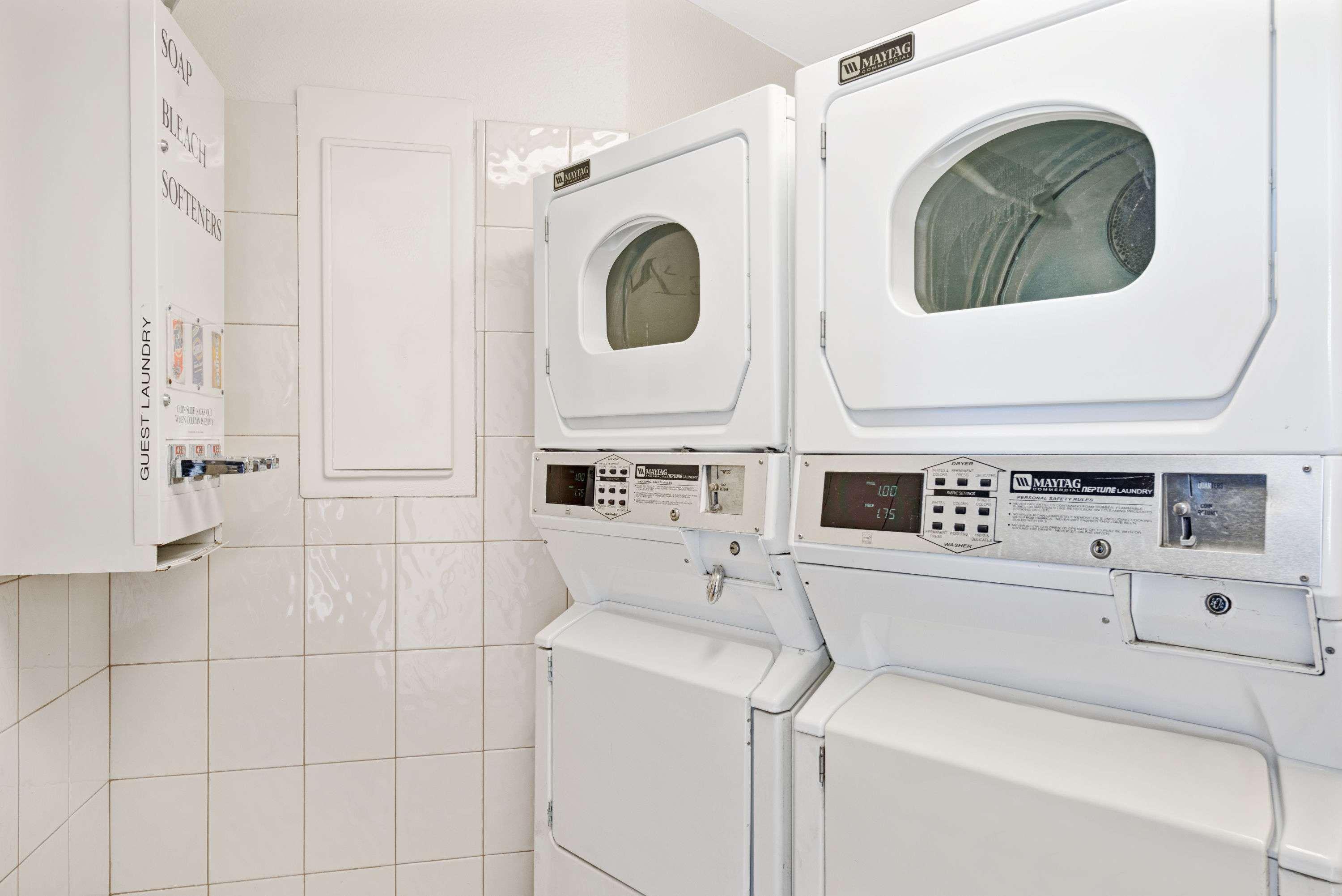 Travelodge Sacramento/Ранчо Кордова Екстериор снимка