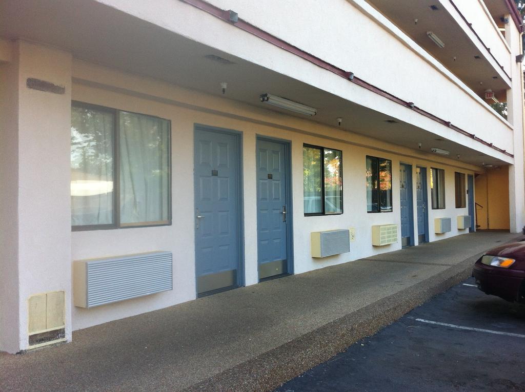 Travelodge Sacramento/Ранчо Кордова Екстериор снимка
