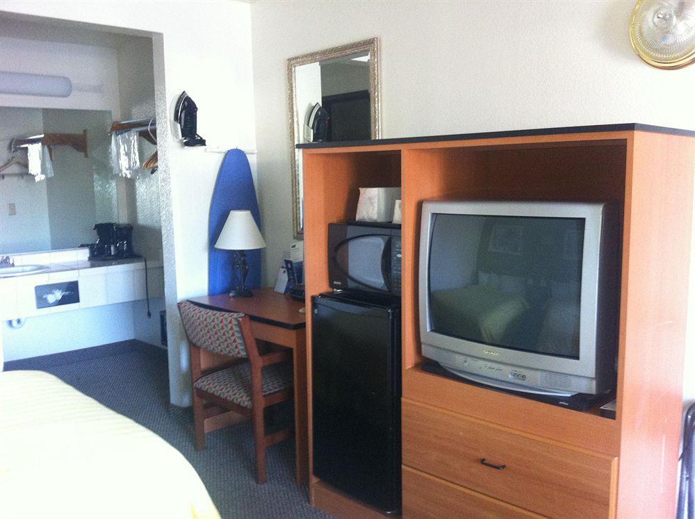 Travelodge Sacramento/Ранчо Кордова Екстериор снимка